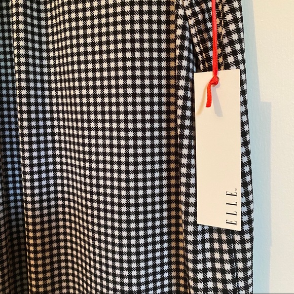 NWT Elle sleeveless smock neck blouse - Picture 5 of 6